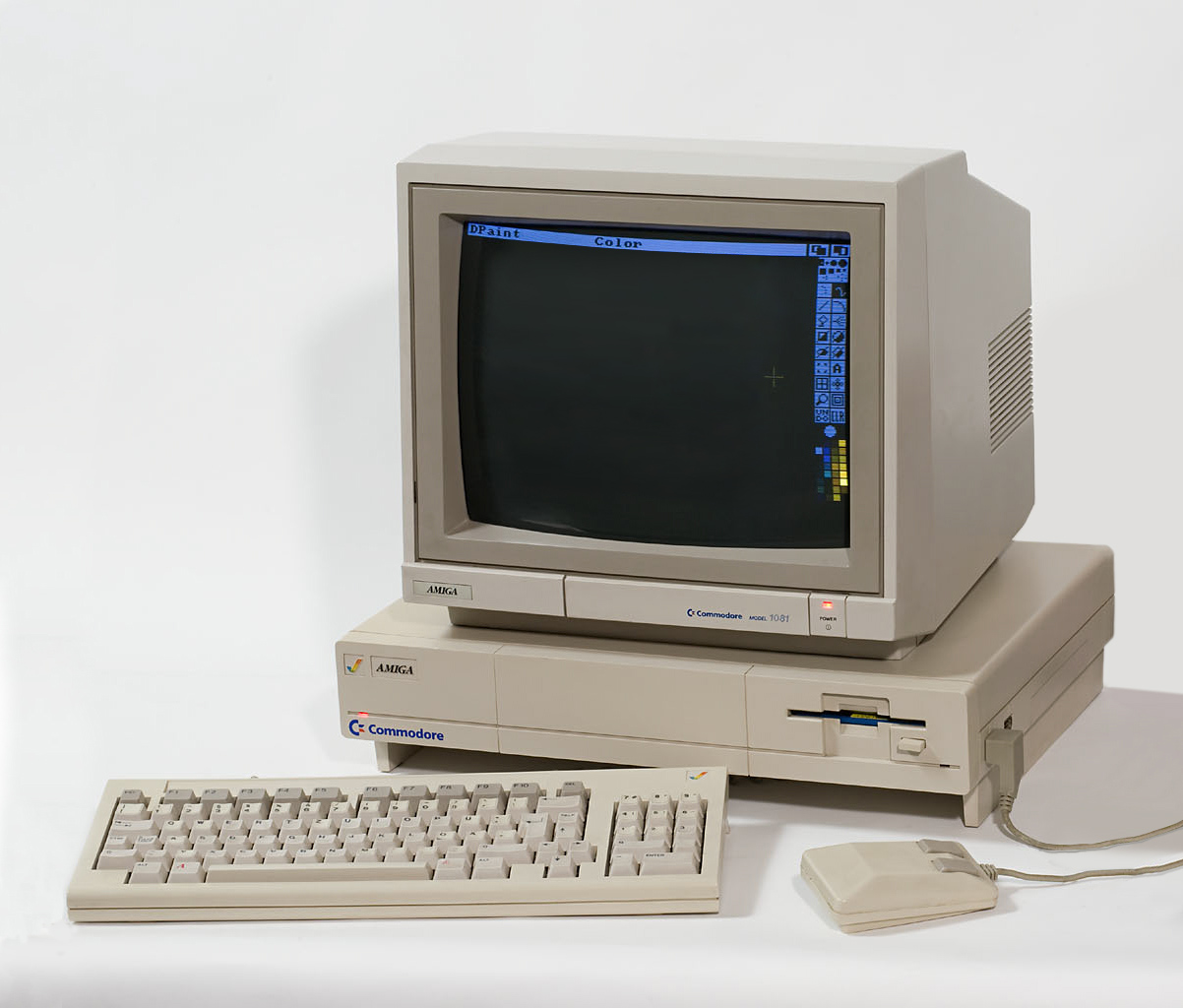 23 luglio … anni fa – Nasce Amiga 1000 – Giornata Mondiale Sindrome di Sjögren